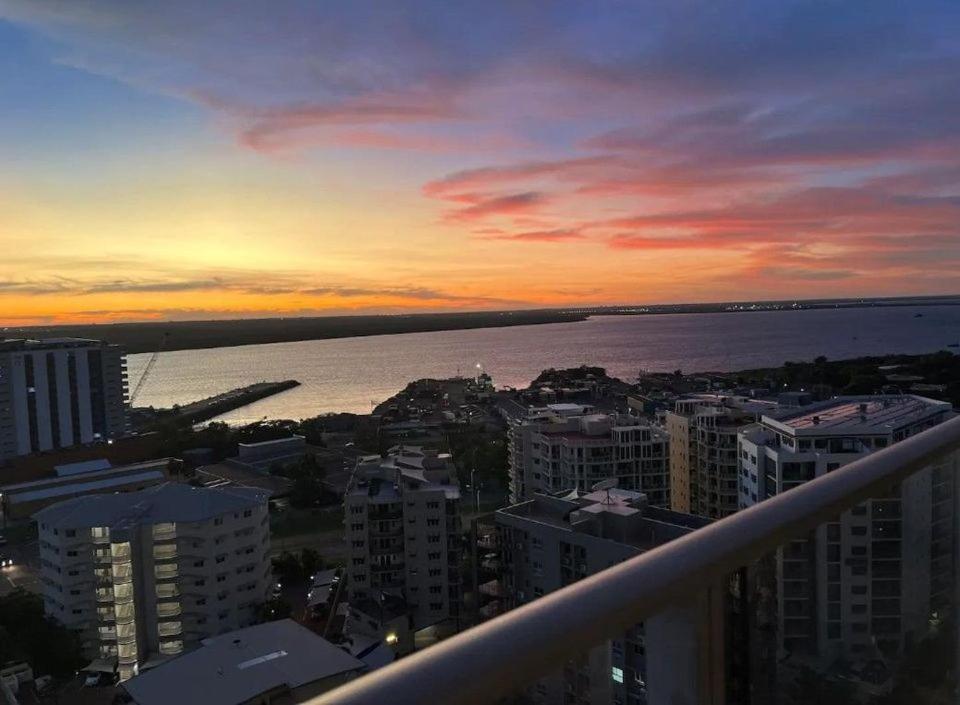 דארווין Luxury Two-Beds Harbour Views Apartment מראה חיצוני תמונה